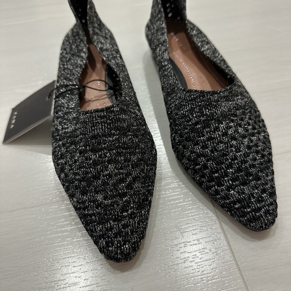 ZARA FLATS - Picture 3 of 8